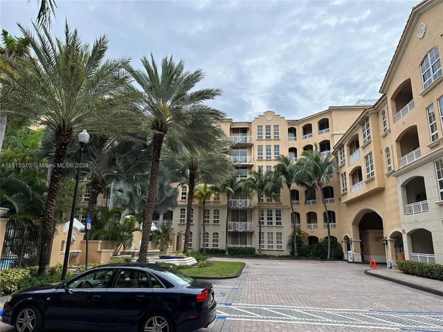 3001 NE 185th St # 225, Aventura FL 33180