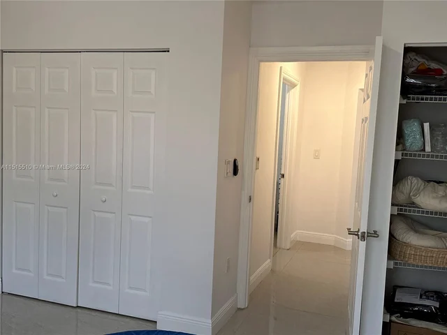 3001 NE 185th St # 225, Aventura FL 33180