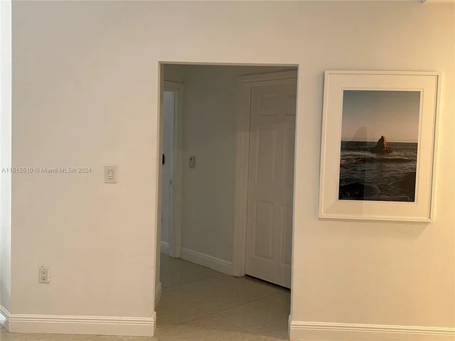 3001 NE 185th St # 225, Aventura FL 33180