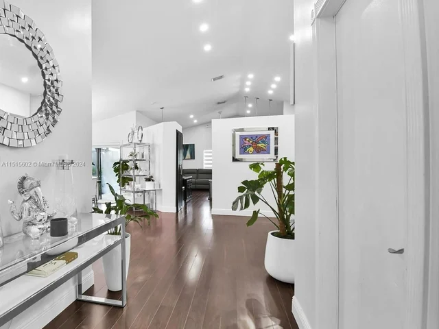 13236 SW 52nd St, Miramar FL 33027