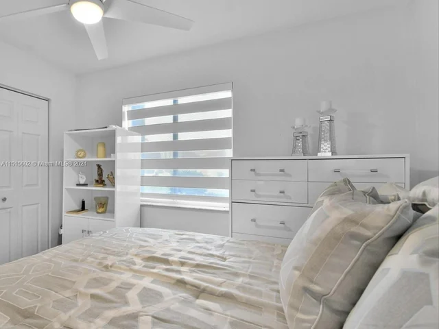 13236 SW 52nd St, Miramar FL 33027