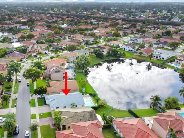 13236 SW 52nd St, Miramar FL 33027