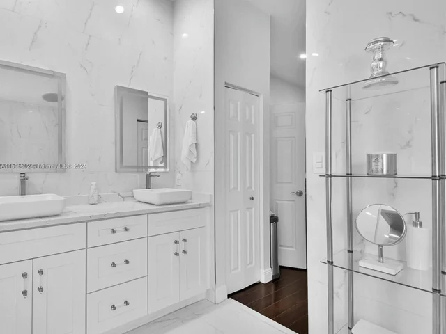 13236 SW 52nd St, Miramar FL 33027