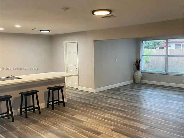 812 Pennsylvania Ave # 1, Fort Lauderdale FL 33312