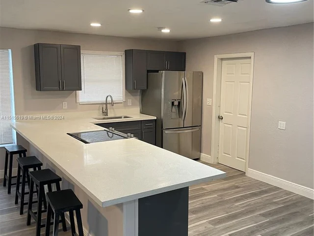 812 Pennsylvania Ave # 1, Fort Lauderdale FL 33312