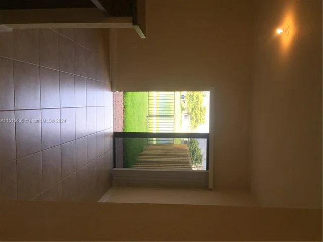 484 SE 32 Ave, Homestead FL 33033