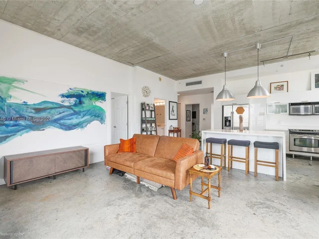 133 NE 2nd Ave # 1013, Miami FL 33132