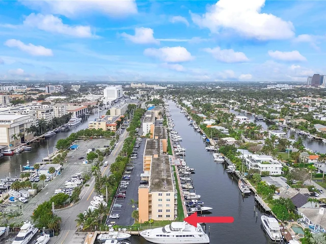 1777 SE 15th St # 122, Fort Lauderdale FL 33316