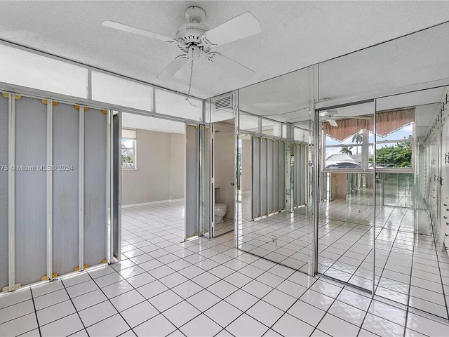 1777 SE 15th St # 122, Fort Lauderdale FL 33316