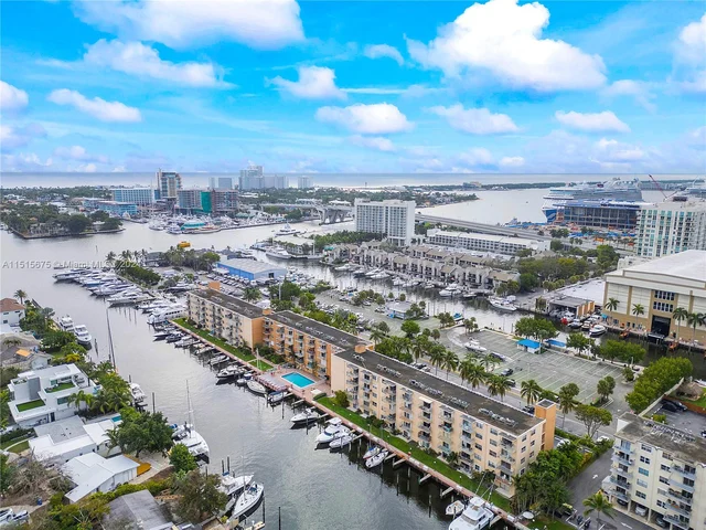 1777 SE 15th St # 122, Fort Lauderdale FL 33316