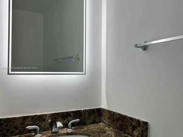 701 Brickell Key Blvd # 2401, Miami FL 33131