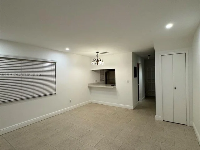 50 Antilla Ave # 2, Coral Gables FL 33134