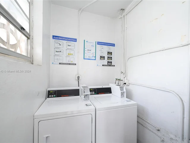 11960 NE 19th Dr # 17, North Miami FL 33181