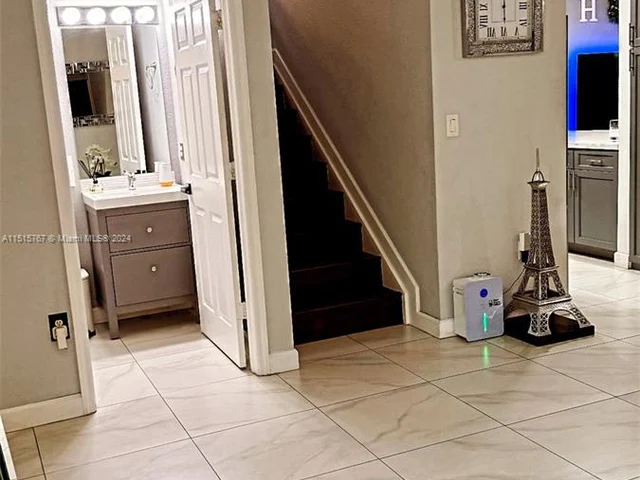 239 SE 31st Ter # 0, Homestead FL 33033