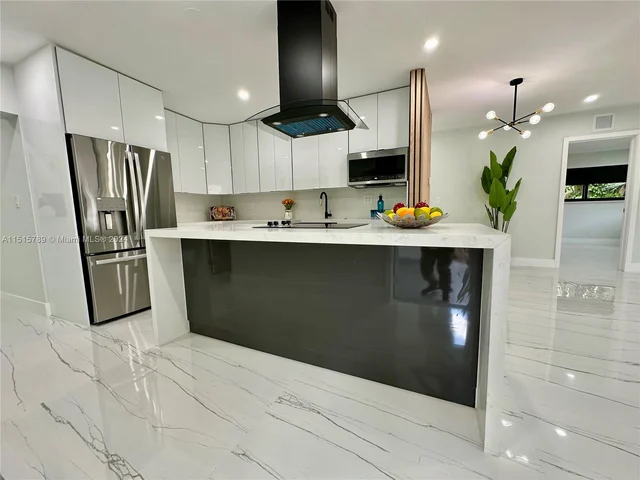 1997 SW 28th Ave, Fort Lauderdale FL 33312