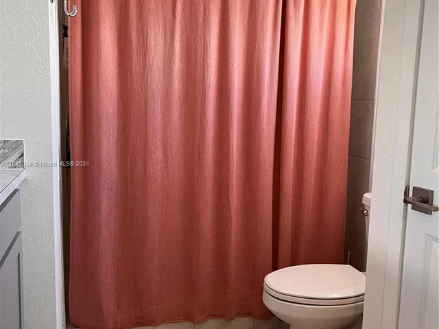 314 NE 5th Pl, Florida City FL 33034