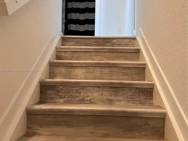 314 NE 5th Pl, Florida City FL 33034