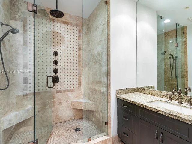 325 Meridian Ave # 15, Miami Beach FL 33139