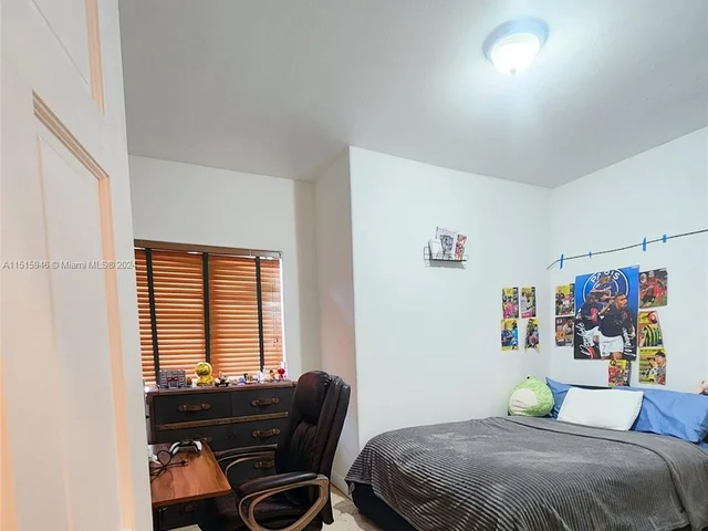 6701 SW 55th St, Miami FL 33155