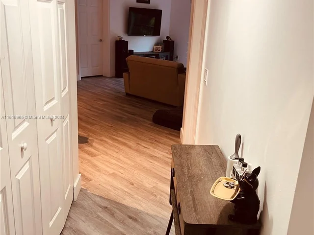 2125 SE 10th Ave # 1020, Fort Lauderdale FL 33316