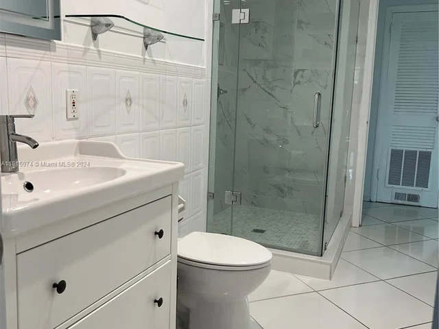 745 S Shore Dr, Miami Beach FL 33141