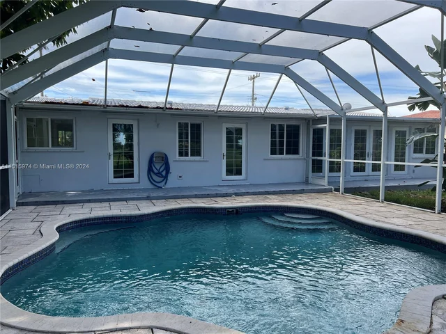 745 S Shore Dr, Miami Beach FL 33141