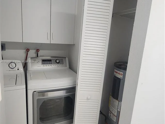 18621 SW 122nd Ct, Miami FL 33177