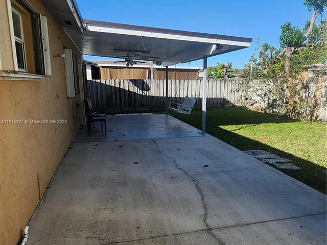 18621 SW 122nd Ct, Miami FL 33177