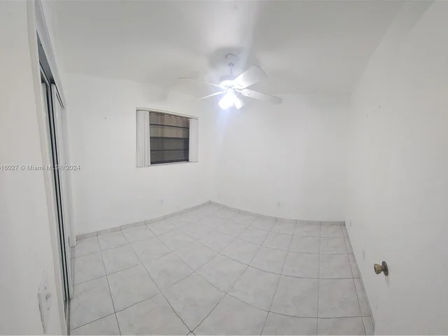 18621 SW 122nd Ct, Miami FL 33177