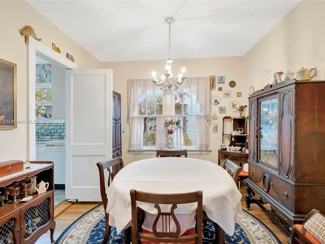 1438 Jefferson Ave, Miami Beach FL 33139