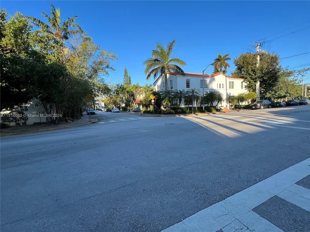 1438 Jefferson Ave, Miami Beach FL 33139