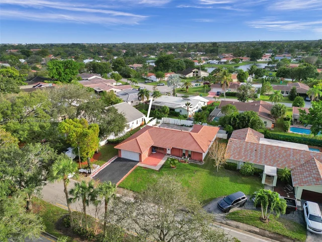 12126 NW 33rd St, Coral Springs FL 33065