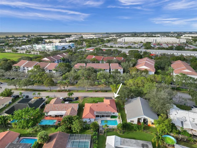 12126 NW 33rd St, Coral Springs FL 33065