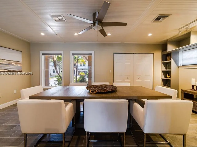 3451 NE 164th St, North Miami Beach FL 33160