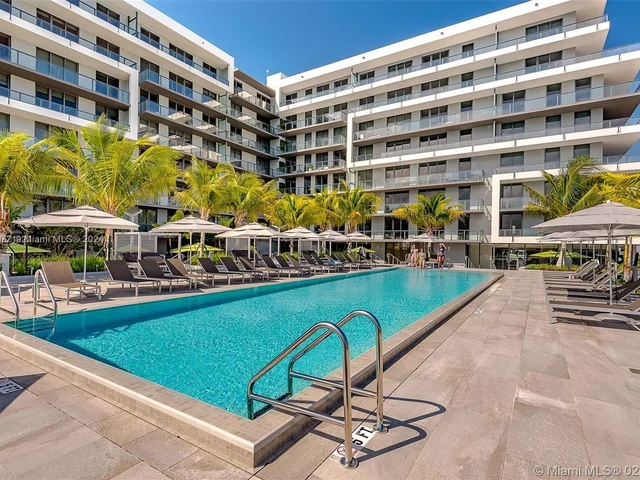 2960 NE 207th St # 1116, Aventura FL 33180