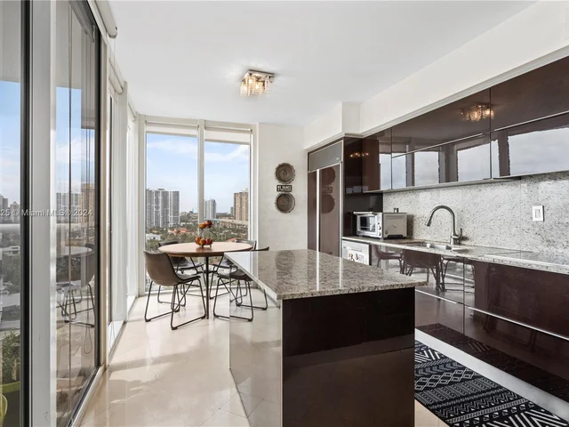 18911 Collins Ave # 1405, Sunny Isles Beach FL 33160