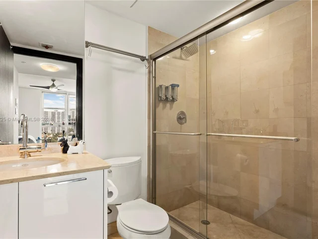 18911 Collins Ave # 1405, Sunny Isles Beach FL 33160