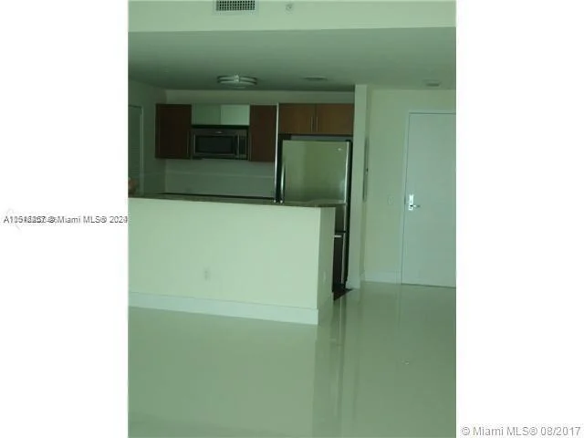 300 S Biscayne Blvd # 2406, Miami FL 33131