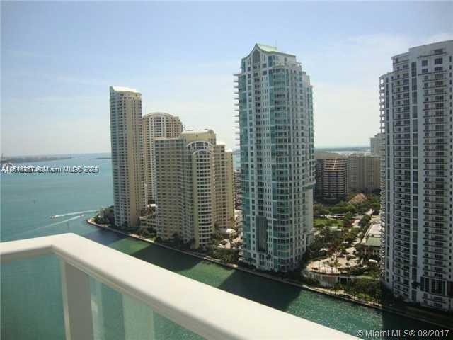 300 S Biscayne Blvd # 2406, Miami FL 33131