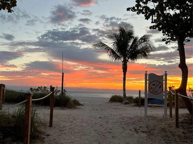 8877 Collins Ave # 404, Surfside FL 33154