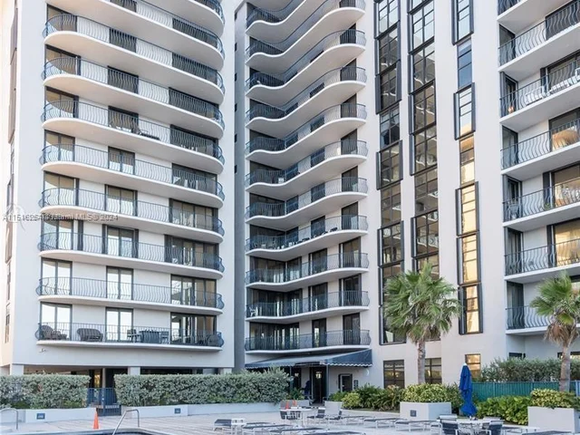 8877 Collins Ave # 404, Surfside FL 33154