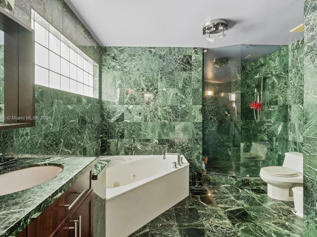 990 NW 131st Ave, Miami FL 33182