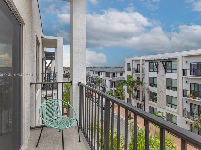 8301 NW 41st St # 407, Doral FL 33166
