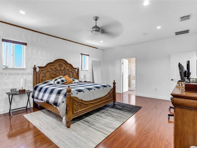 1350 NE 41st Pl, Homestead FL 33033