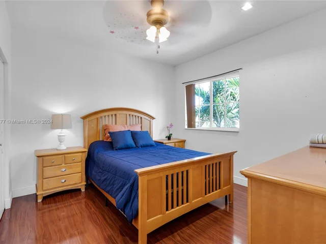 1350 NE 41st Pl, Homestead FL 33033