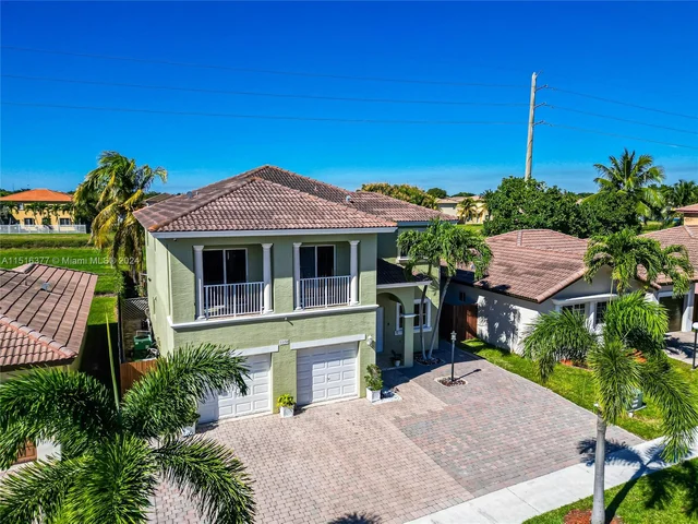 1350 NE 41st Pl, Homestead FL 33033