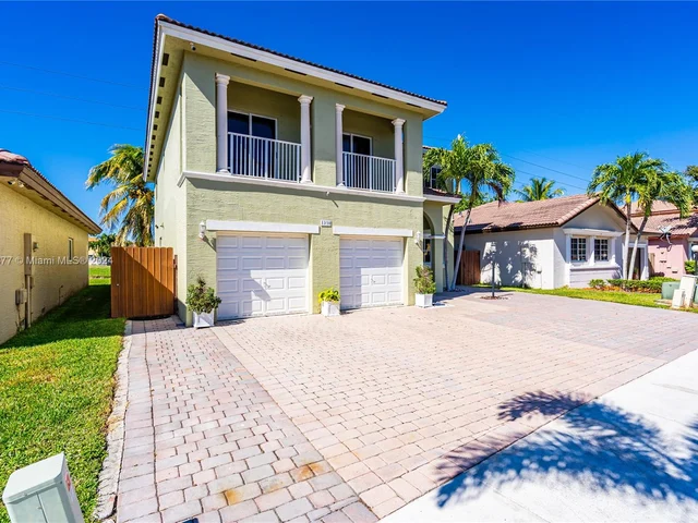 1350 NE 41st Pl, Homestead FL 33033