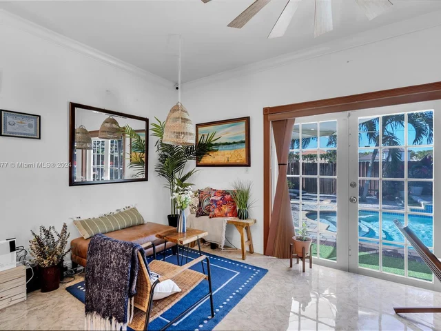 1350 NE 41st Pl, Homestead FL 33033