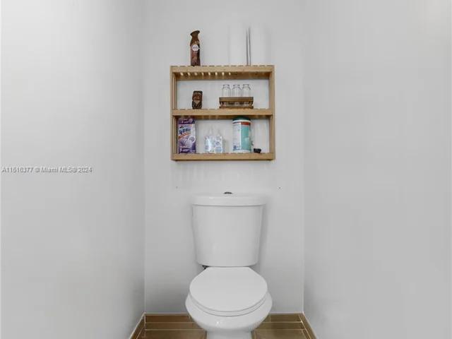 1350 NE 41st Pl, Homestead FL 33033