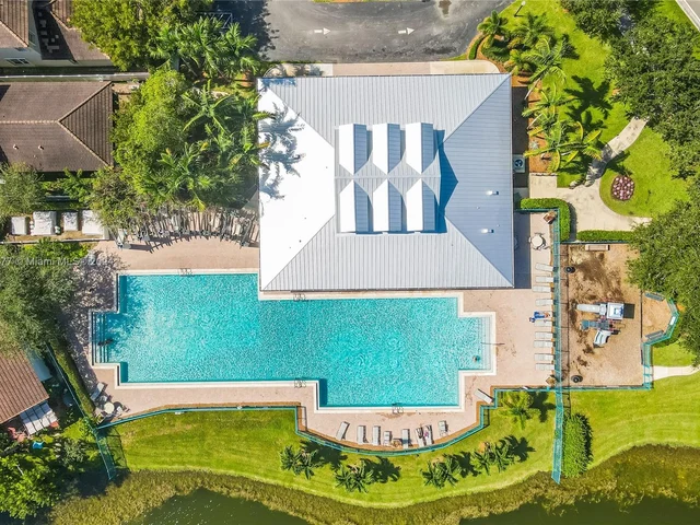 1350 NE 41st Pl, Homestead FL 33033